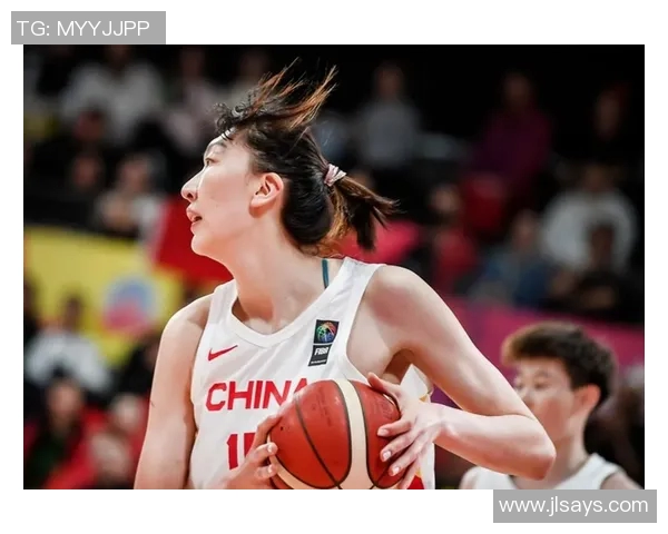 女篮亚洲杯激战日本队中国女篮力争夺冠展现实力与风采 女篮亚洲杯激战日本队中国女篮力争夺冠展现实力与风采